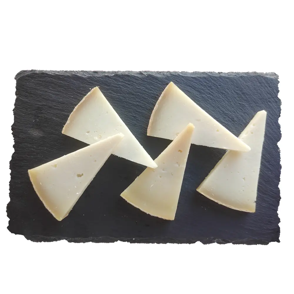 Semi-cured goat’s cheese